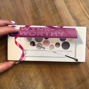 Clinique Eyeshadow Palette